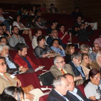 Asistentes al congreso en el  en el Teatro Carlos Lazo, FA UNAM.