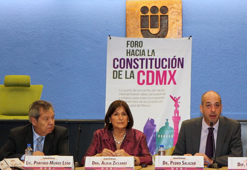 Foro “Ciudad de México. Aportes al proceso de elaboración de su Constitución”