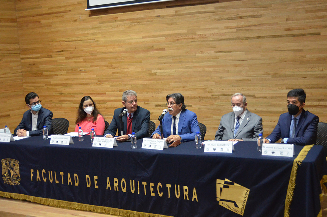 Rinden homenaje al arquitecto y urbanista Francisco Covarrubias Gaitán, exdirector del PUEC