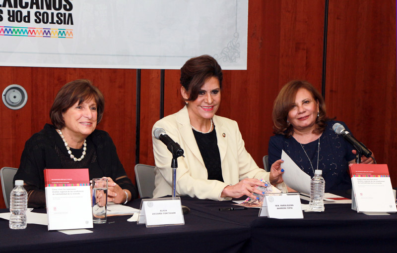 El libro “Cómo viven los mexicanos. Análisis regional de las condiciones de habitabilidad de la vivienda” de Alicia Ziccardi, se presentó en el Senado de la República